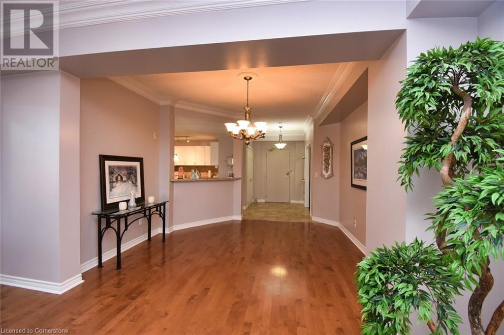 3000 Creekside Drive Unit# 604, Dundas, Ontario  L9H 7S8 - Photo 4 - 40666102