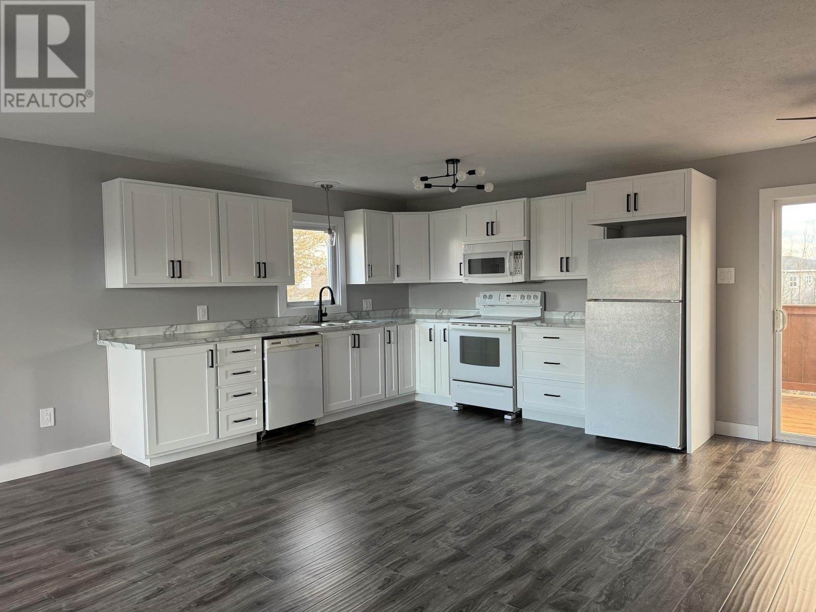 Property at 545 Main Street image 3