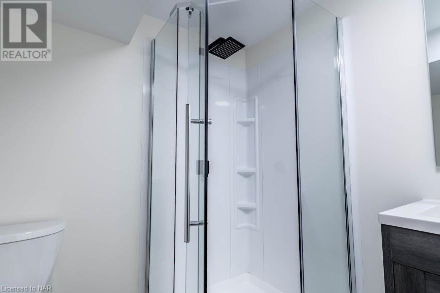 261 Scott Street Unit# B, St. Catharines, Ontario  L2N 1H9 - Photo 22 - 40673178