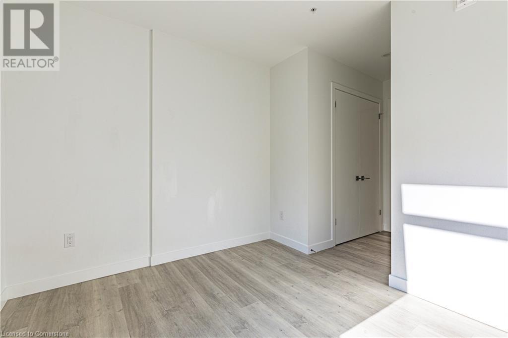 455 Charlton Avenue E Unit# 208, Hamilton, Ontario  L8N 0B2 - Photo 19 - 40669735