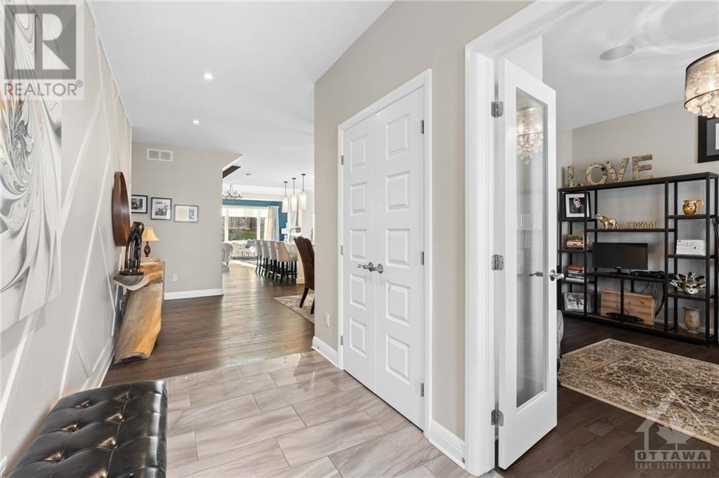 236 Kilspindie RidgeOttawa, Ontario  K2J 6A4 - Photo 4 - X10411168