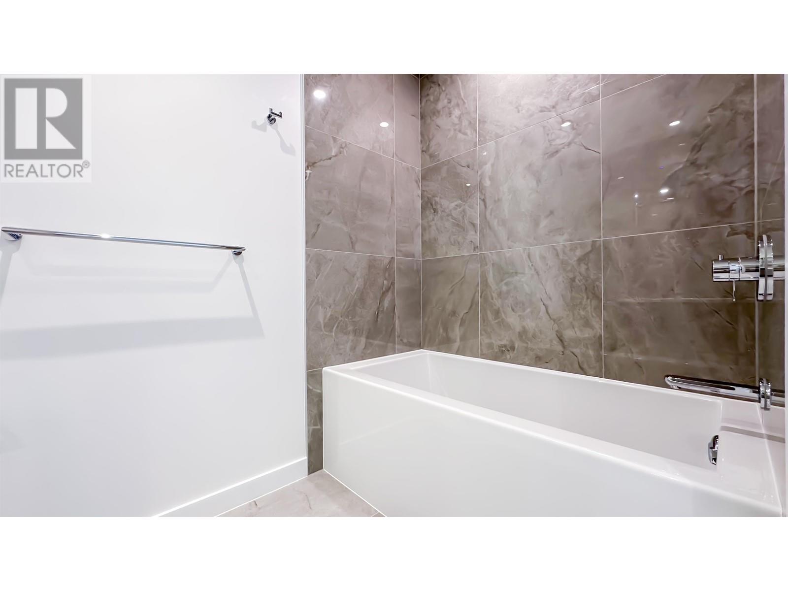 501 680 Quayside Drive, New Westminster, British Columbia  V3M 0P2 - Photo 20 - R2941780