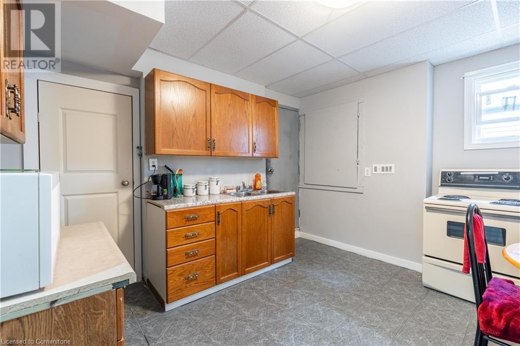 478 East Main Street, Welland, Ontario  L3B 3X6 - Photo 18 - 40673029