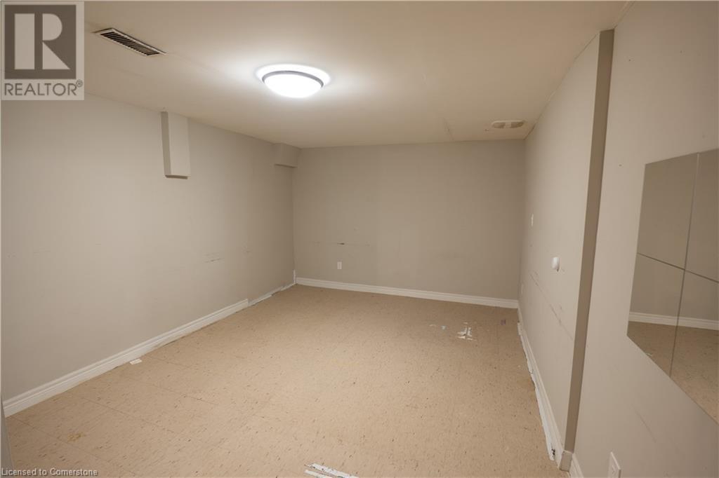 77 Tindale Court Unit# 63, Hamilton, Ontario  L8K 5M8 - Photo 17 - 40673041