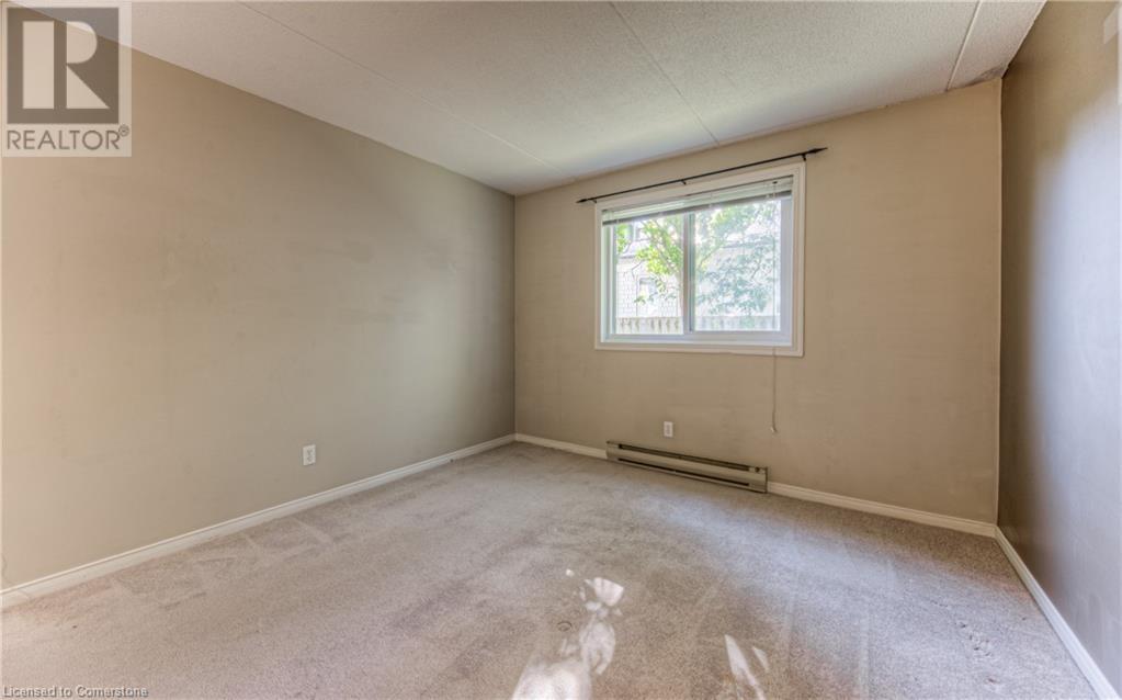323 Northlake Drive Unit# 4, Waterloo, Ontario  N2V 1Z1 - Photo 22 - 40673700