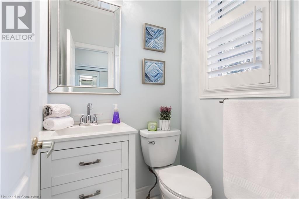 109 Peachwood Crescent, Stoney Creek, Ontario  L8E 5Z7 - Photo 8 - 40673759