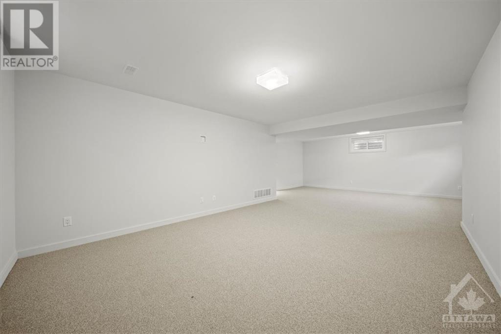 752 Wooler PlaceOttawa, Ontario  K1T 0T5 - Photo 27 - X10410841