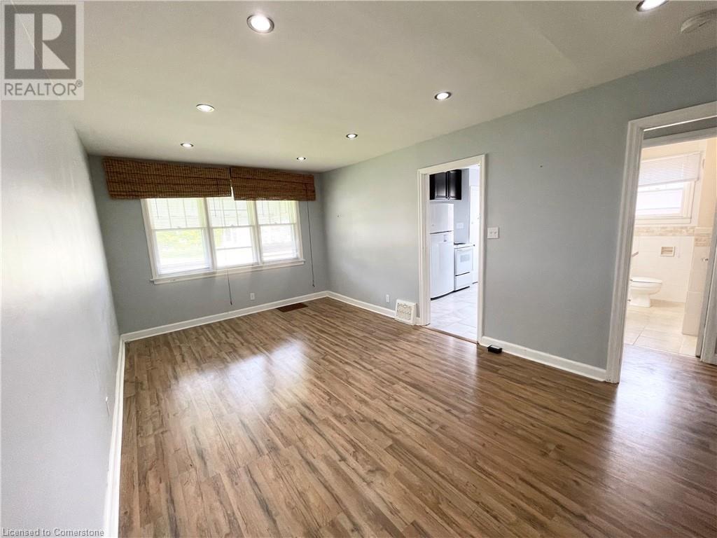 40 Elgin Street N, Cambridge, Ontario  N1R 5G9 - Photo 8 - 40673793