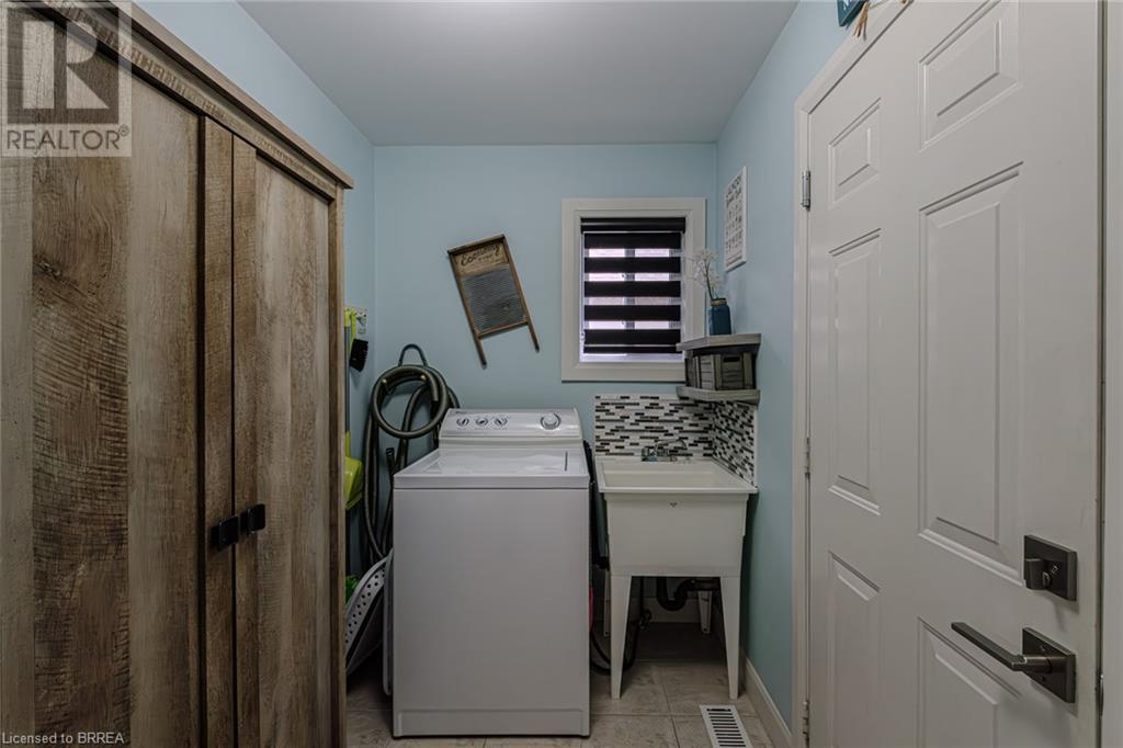 31 Irongate Drive, Paris, Ontario  N3L 4G3 - Photo 18 - 40673798