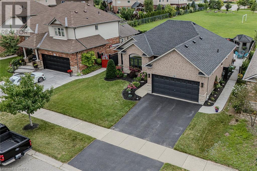 31 Irongate Drive, Paris, Ontario  N3L 4G3 - Photo 2 - 40673798