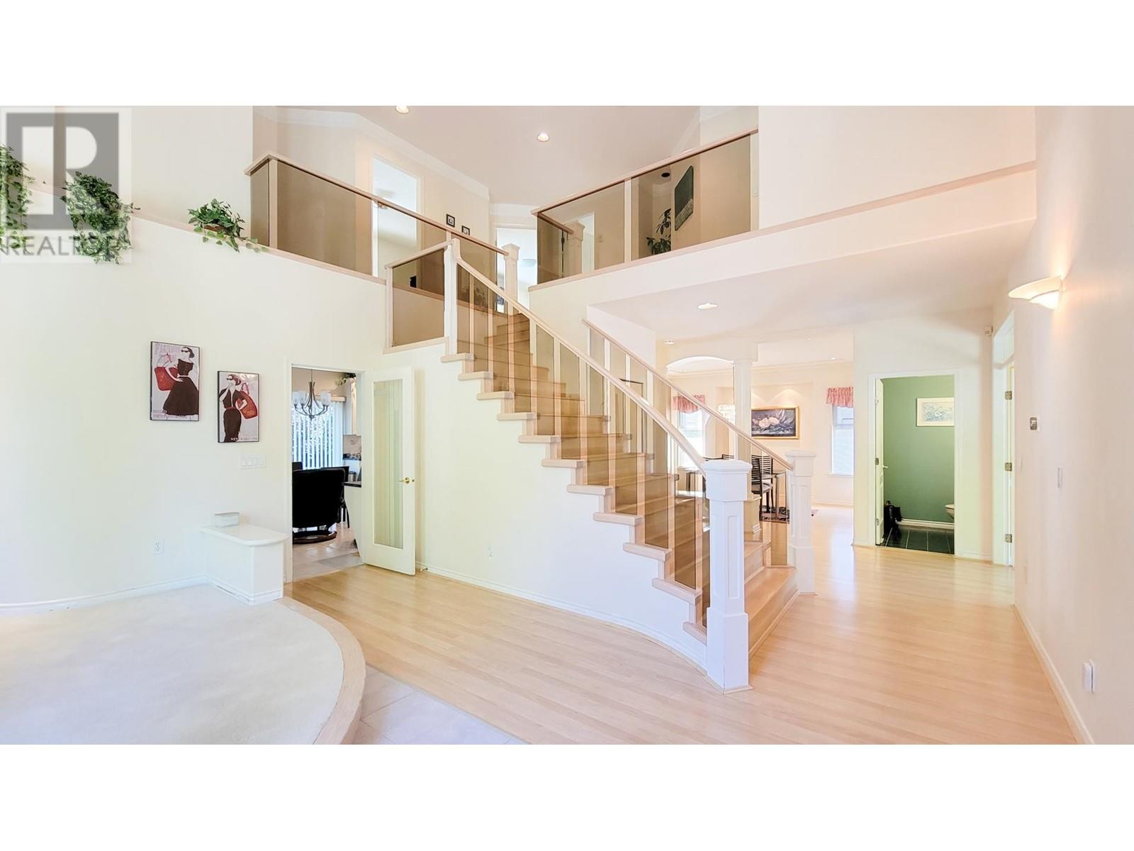 2525 Sapphire Place, Coquitlam, British Columbia  V3E 2Z1 - Photo 6 - R2941786