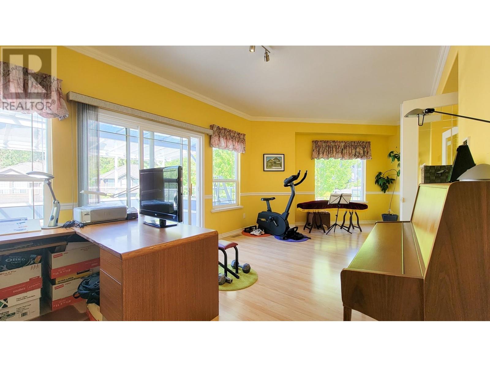 2525 Sapphire Place, Coquitlam, British Columbia  V3E 2Z1 - Photo 8 - R2941786