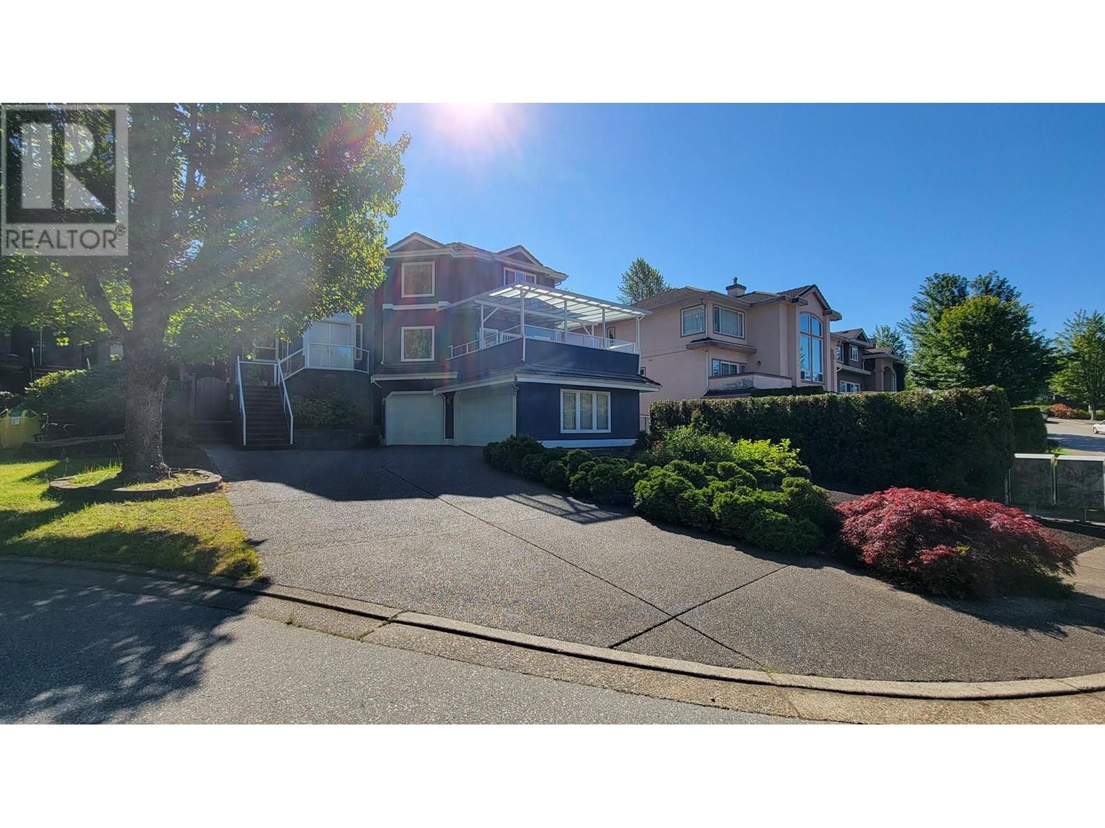 2525 Sapphire Place, Coquitlam, British Columbia  V3E 2Z1 - Photo 1 - R2941786