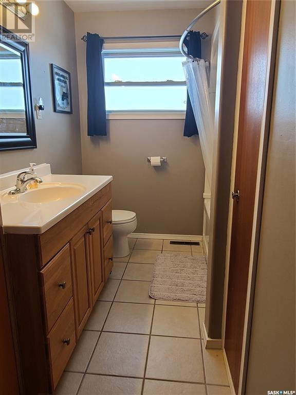 46 Newcombe Street, Manor, Saskatchewan  S0C 1R0 - Photo 15 - SK987574