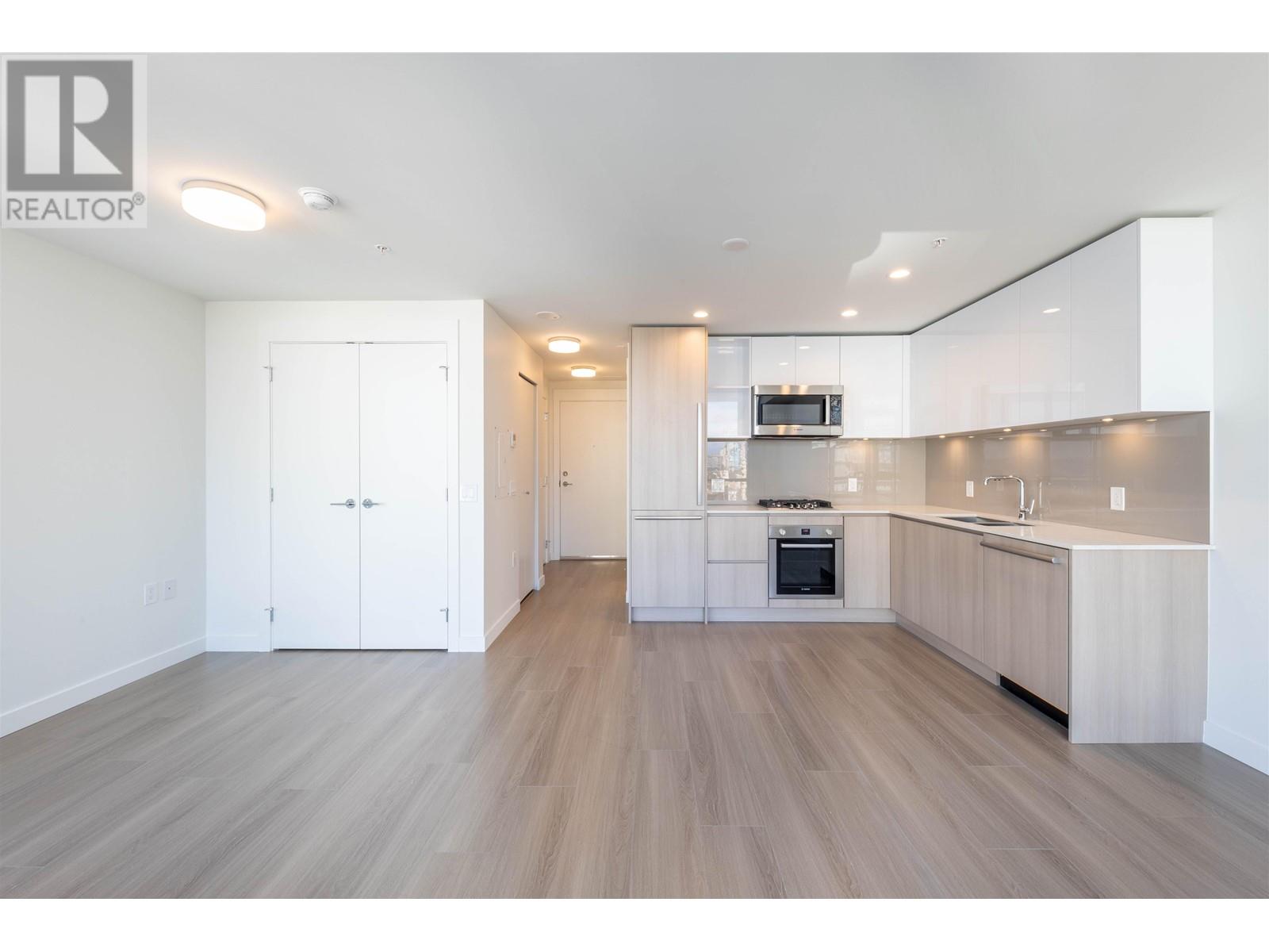 1307 618 Carnarvon Street, New Westminster, British Columbia  V3M 1E9 - Photo 2 - R2941692