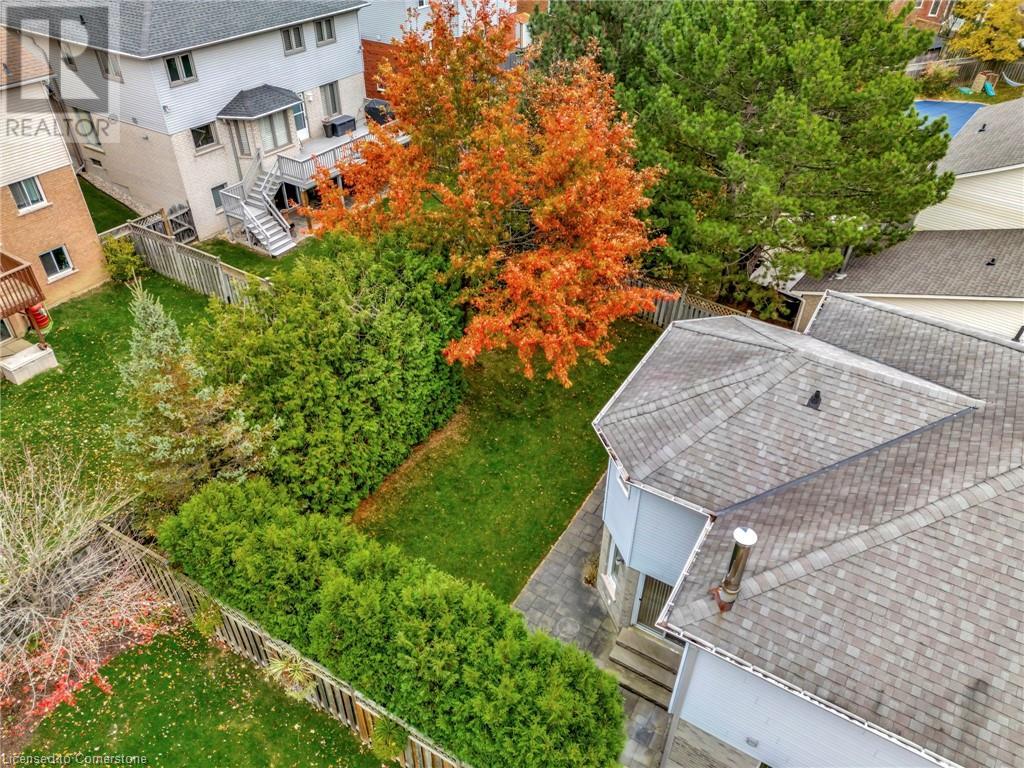 11 Willowtree Court, Dundas, Ontario  L9H 6T3 - Photo 40 - 40673656