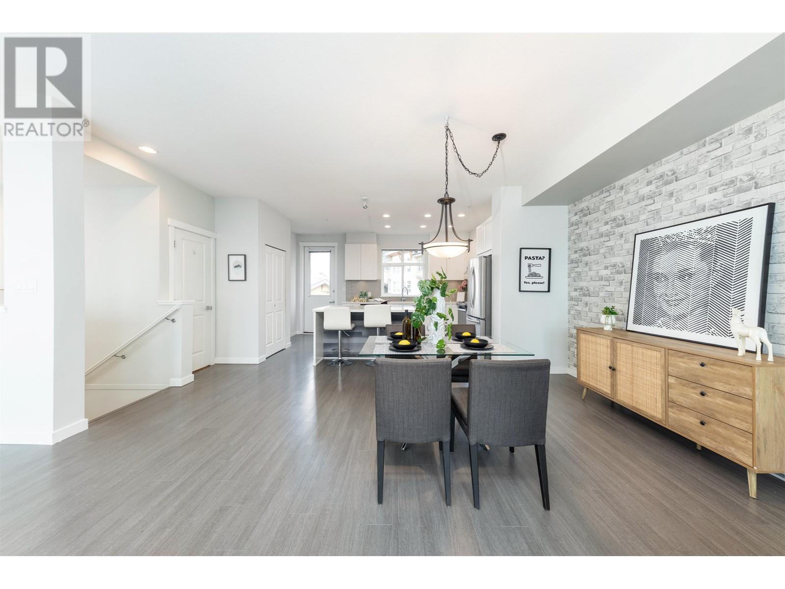 60 39548 Loggers Lane, Squamish, British Columbia  V8B 0V7 - Photo 10 - R2941830