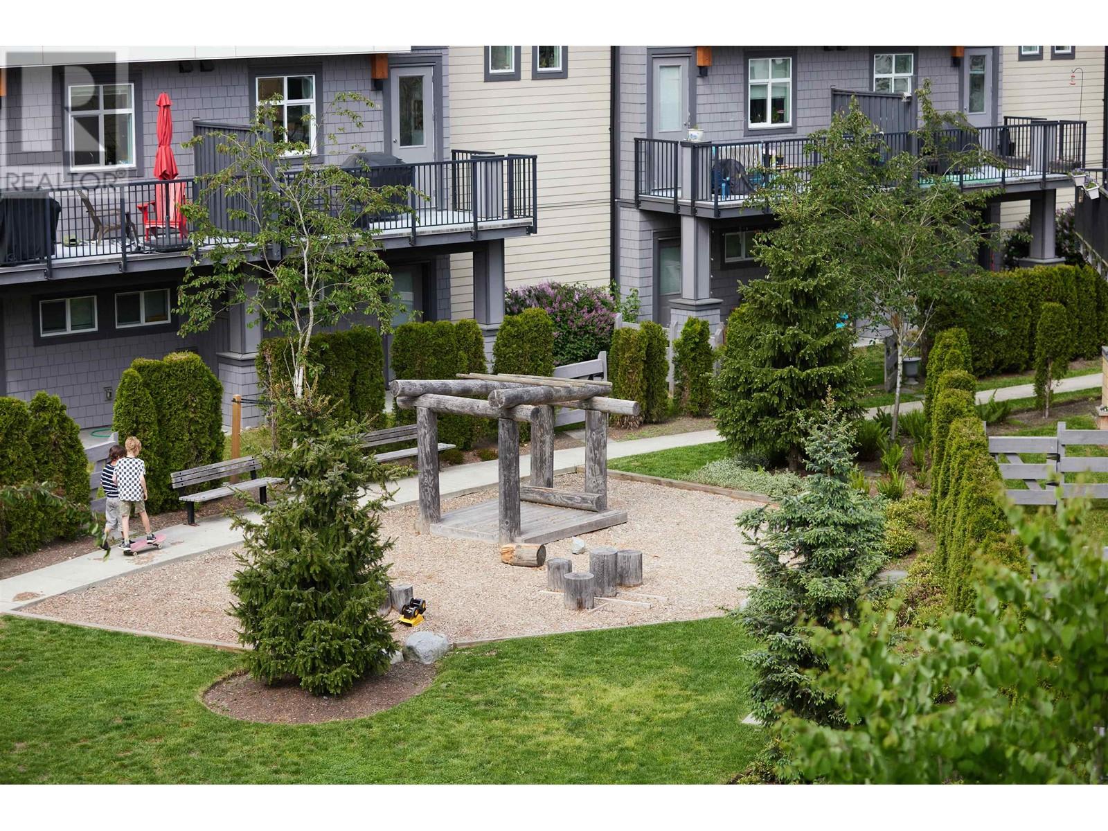 60 39548 Loggers Lane, Squamish, British Columbia  V8B 0V7 - Photo 25 - R2941830