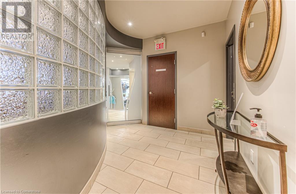 370 University Avenue E Unit# 102 & 103, Waterloo, Ontario  N2K 3N2 - Photo 21 - 40673923