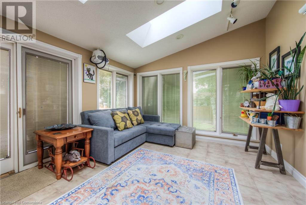 15 Hawthorne Road, Cambridge, Ontario  N1S 3J8 - Photo 14 - 40673961