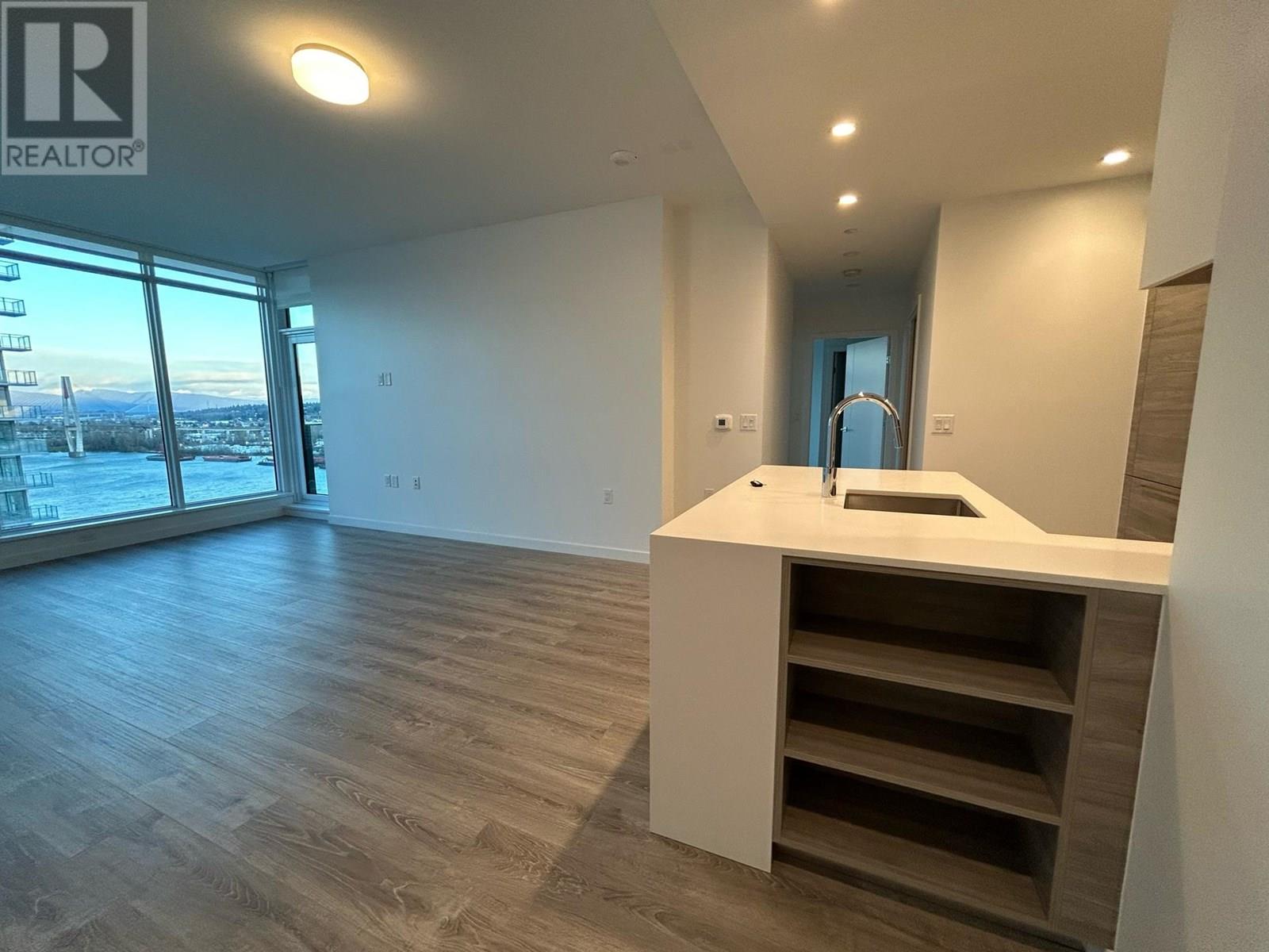 2006 680 Quayside Drive, New Westminster, British Columbia  V3M 0P2 - Photo 6 - R2937585