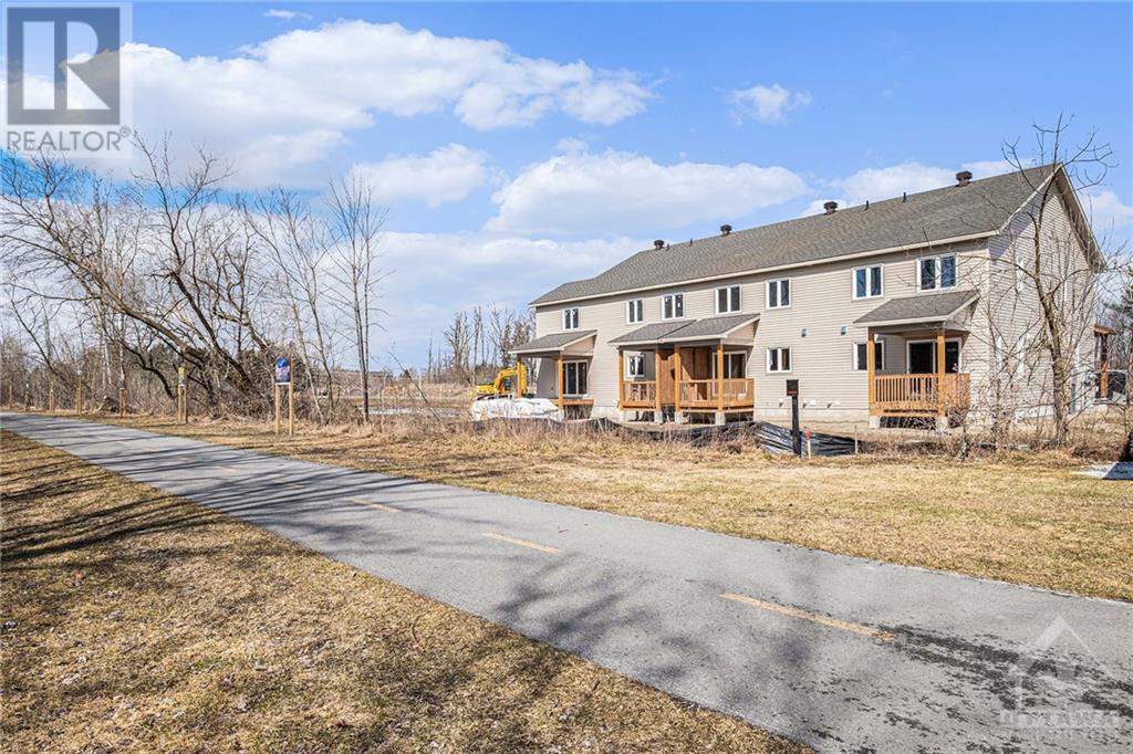 373 Voyageur Place, Russell, Ontario  K0A 1W0 - Photo 12 - X10411007