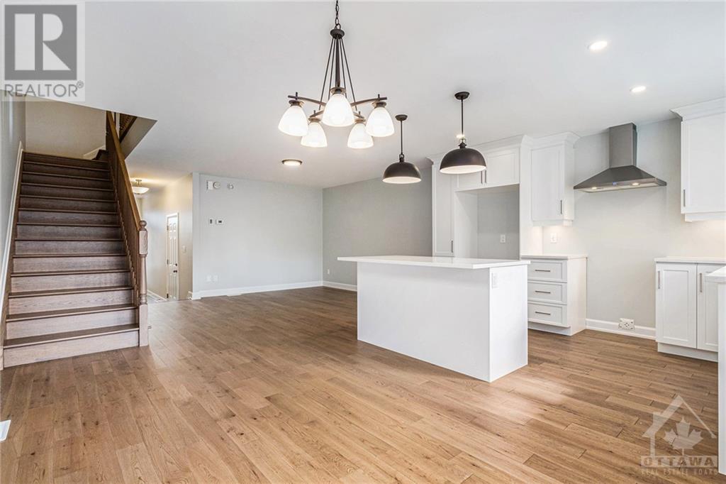 373 Voyageur Place, Russell, Ontario  K0A 1W0 - Photo 3 - X10411007