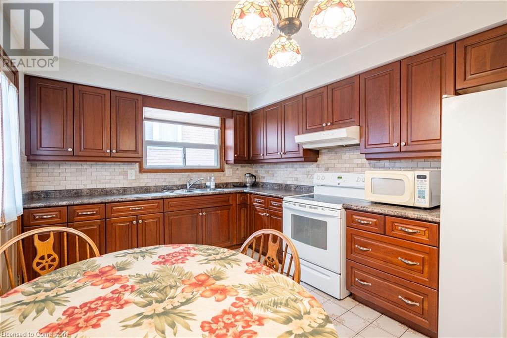 98 Summercrest Drive, Hamilton, Ontario  L8K 6G6 - Photo 10 - 40673604