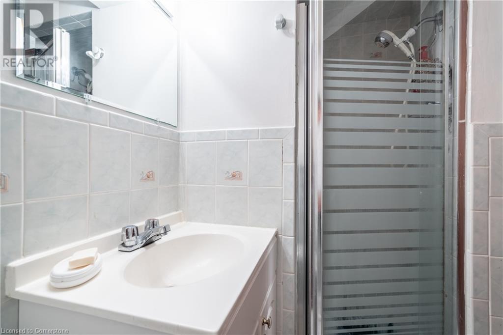 98 Summercrest Drive, Hamilton, Ontario  L8K 6G6 - Photo 24 - 40673604