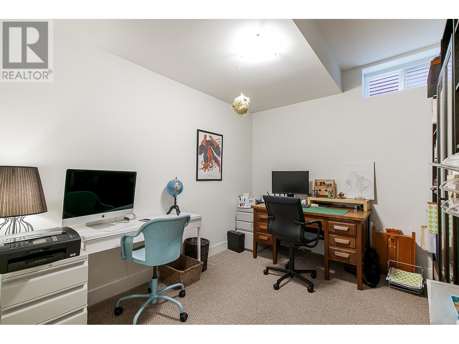 Listing Picture 24 of 27 : 439 46 AVENUE, Vancouver / 溫哥華 - 魯藝地產 Yvonne Lu Group - MLS Medallion Club Member