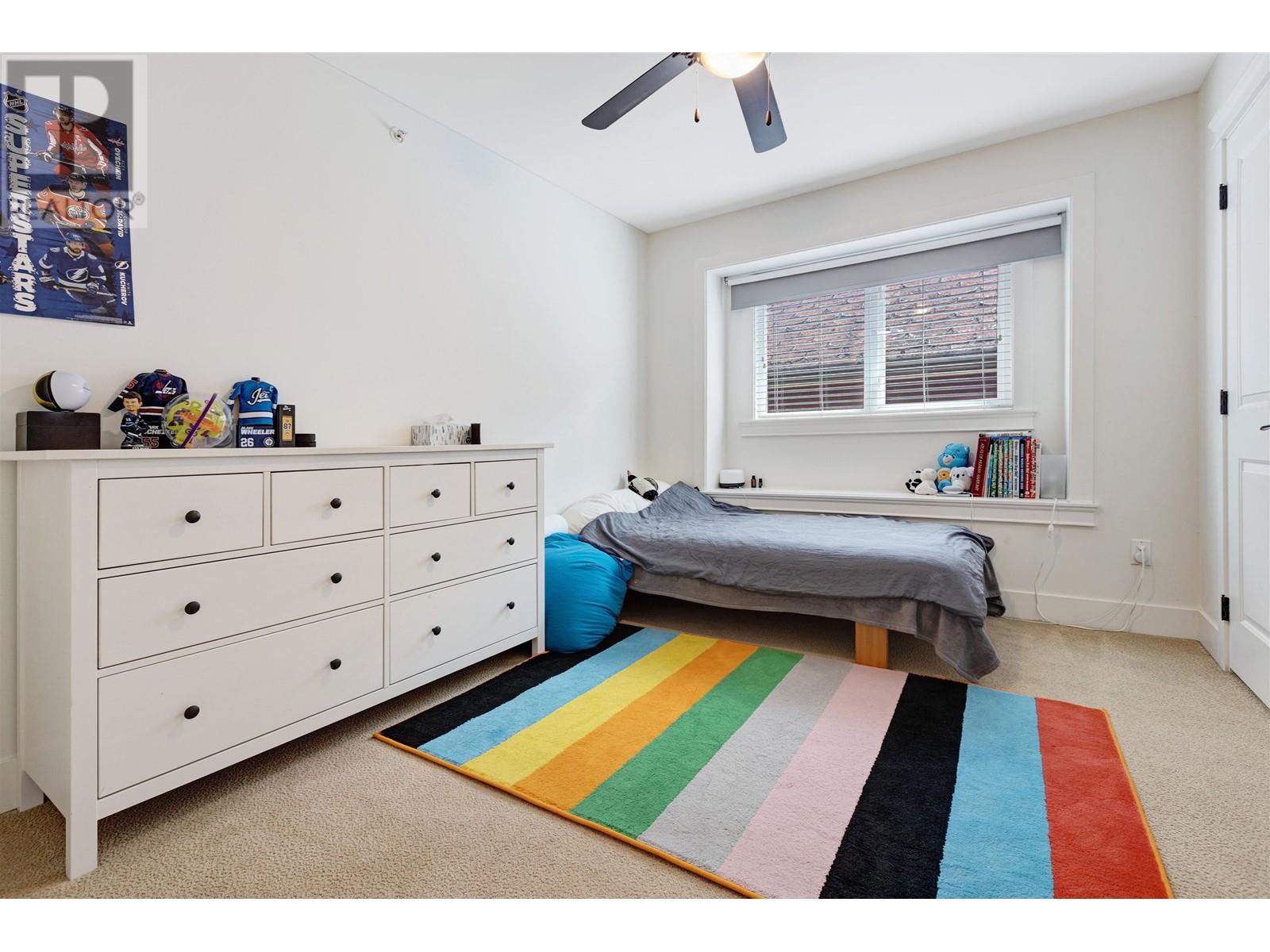 Listing Picture 18 of 27 : 439 46 AVENUE, Vancouver / 溫哥華 - 魯藝地產 Yvonne Lu Group - MLS Medallion Club Member