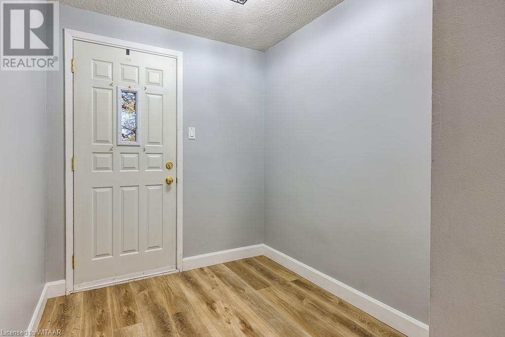 280 Thaler Avenue Unit# 31Kitchener, Ontario  N2A 1R6 - Photo 4 - 40673876