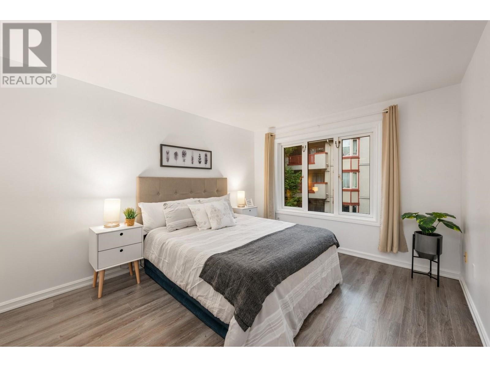 Listing Picture 14 of 22 : 226 7531 MINORU BOULEVARD, Richmond / 烈治文 - 魯藝地產 Yvonne Lu Group - MLS Medallion Club Member