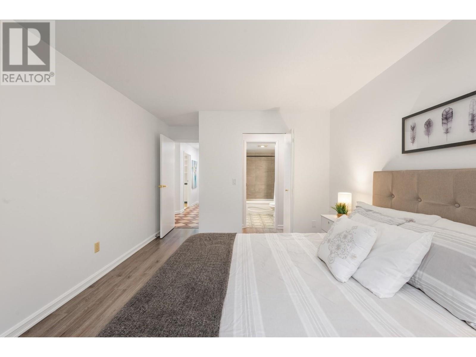 Listing Picture 15 of 22 : 226 7531 MINORU BOULEVARD, Richmond / 烈治文 - 魯藝地產 Yvonne Lu Group - MLS Medallion Club Member