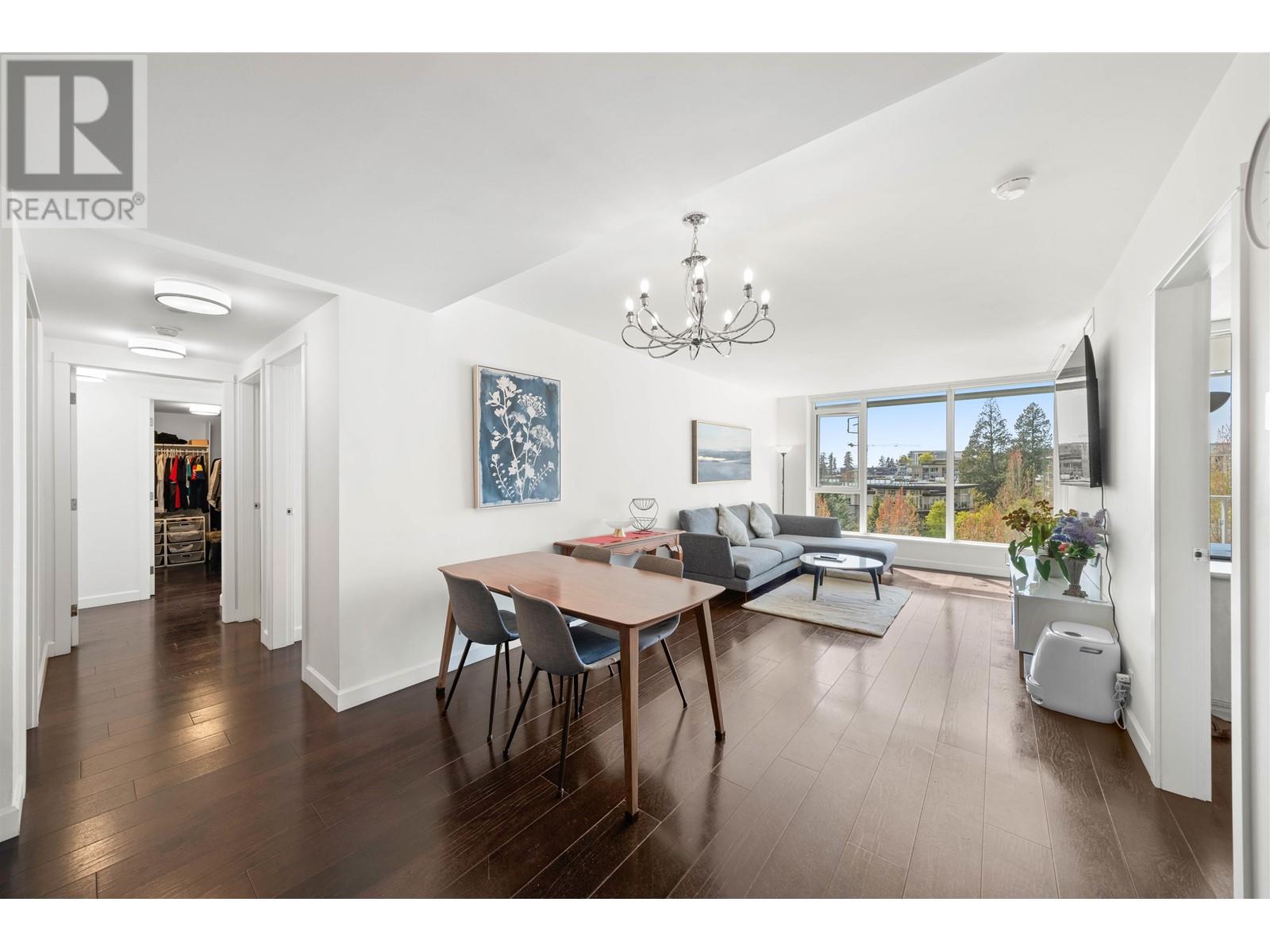 Listing Picture 6 of 37 : 601 3355 BINNING ROAD, Vancouver / 溫哥華 - 魯藝地產 Yvonne Lu Group - MLS Medallion Club Member