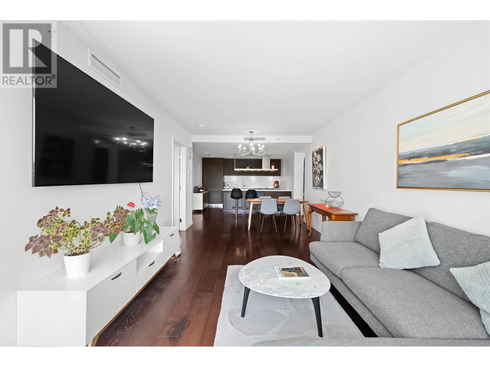 Listing Picture 8 of 37 : 601 3355 BINNING ROAD, Vancouver / 溫哥華 - 魯藝地產 Yvonne Lu Group - MLS Medallion Club Member