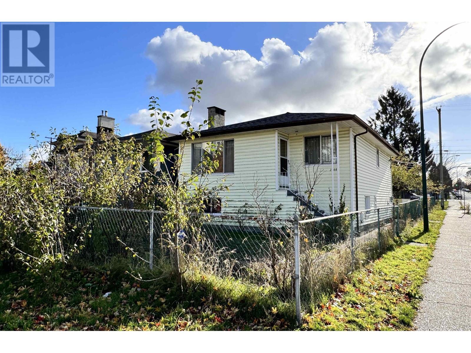 2308 E 30TH AVENUE, Vancouver