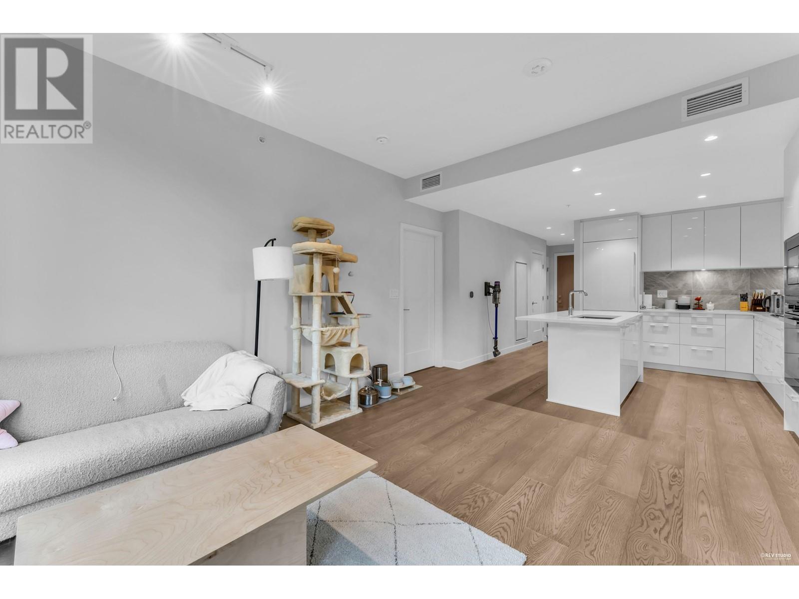 Listing Picture 11 of 27 : 1105 5608 BERTON AVENUE, Vancouver / 溫哥華 - 魯藝地產 Yvonne Lu Group - MLS Medallion Club Member