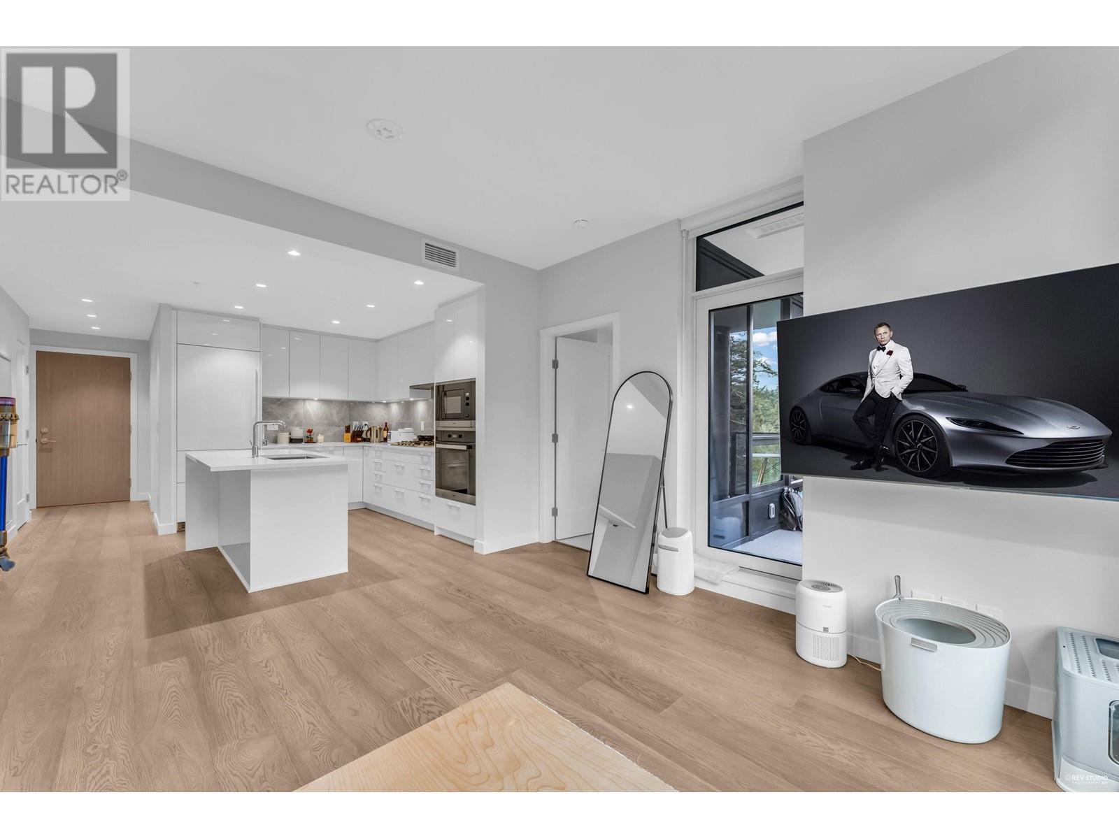 Listing Picture 13 of 27 : 1105 5608 BERTON AVENUE, Vancouver / 溫哥華 - 魯藝地產 Yvonne Lu Group - MLS Medallion Club Member