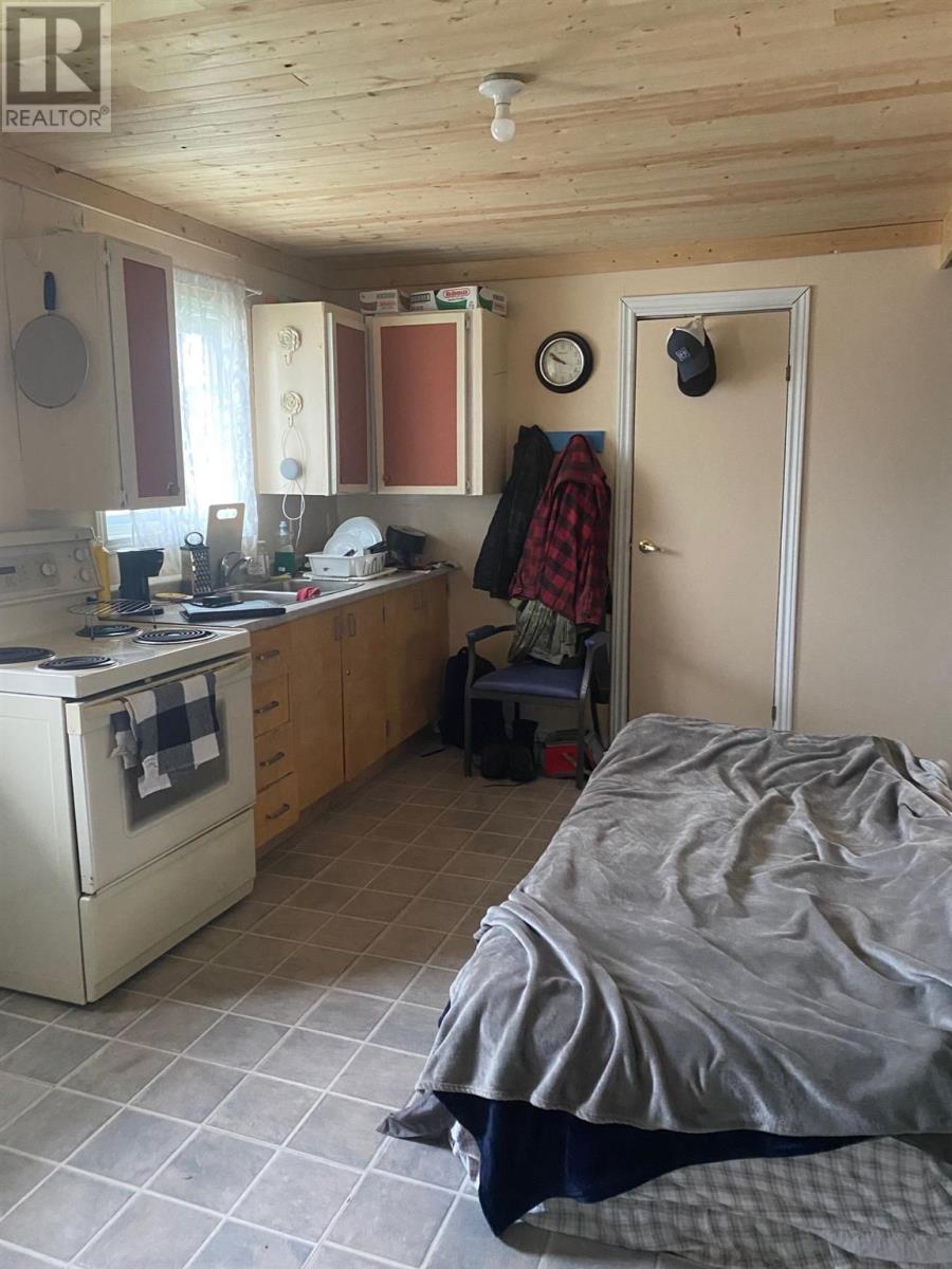 632 Main St, Greenstone, Ontario  P0T 1M0 - Photo 11 - TB243116