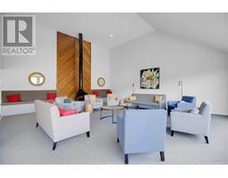 903 1745 ESQUIMALT AVENUE