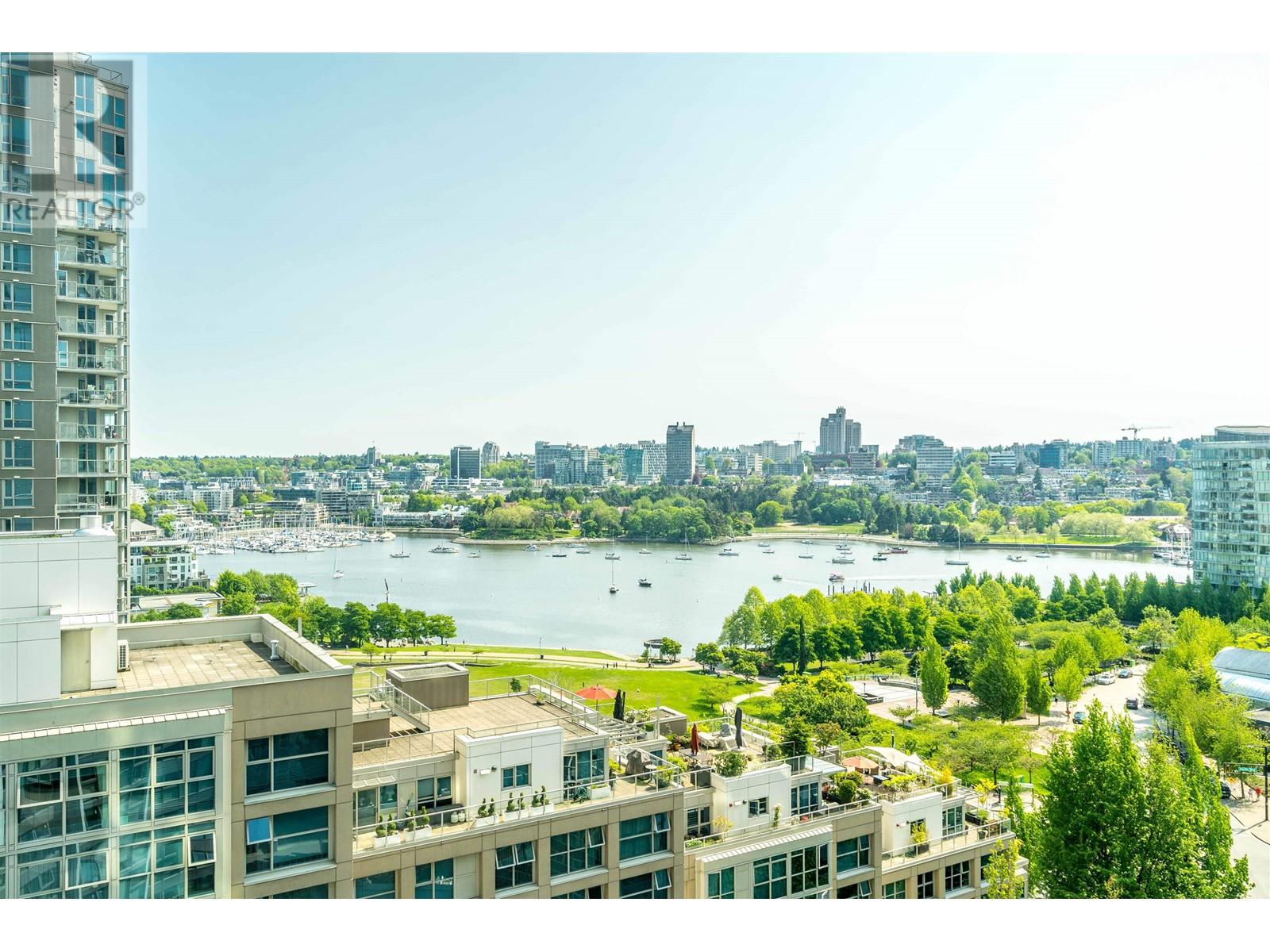 Listing Picture 3 of 30 : 1504 1323 HOMER STREET, Vancouver / 溫哥華 - 魯藝地產 Yvonne Lu Group - MLS Medallion Club Member