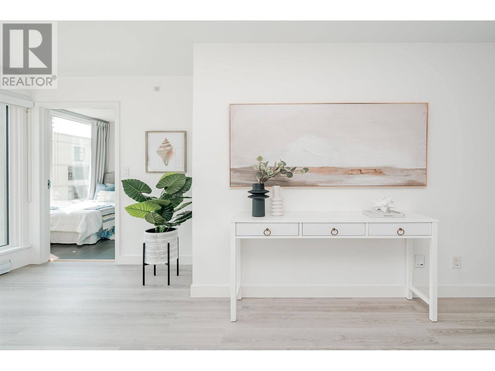 Listing Picture 11 of 30 : 1504 1323 HOMER STREET, Vancouver / 溫哥華 - 魯藝地產 Yvonne Lu Group - MLS Medallion Club Member