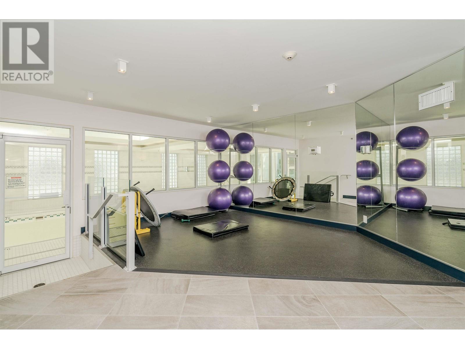 Listing Picture 28 of 30 : 1504 1323 HOMER STREET, Vancouver / 溫哥華 - 魯藝地產 Yvonne Lu Group - MLS Medallion Club Member