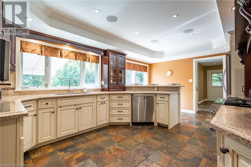 6 Summit CircleSimcoe, Ontario  N3Y 3K8 - Photo 12 - 40669078