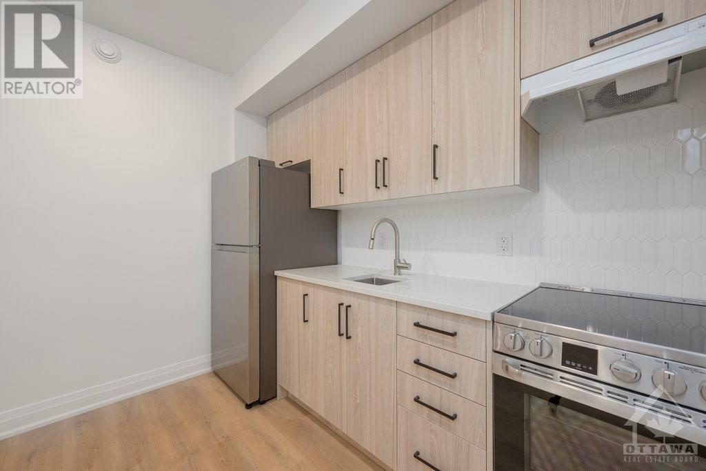 A - 75 Granton Avenue, Ottawa, Ontario  K2G 1W9 - Photo 26 - X10411182