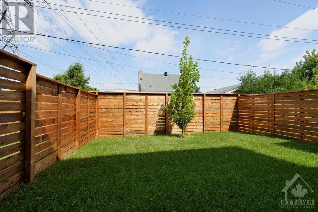 A - 75 Granton Avenue, Ottawa, Ontario  K2G 1W9 - Photo 30 - X10411182