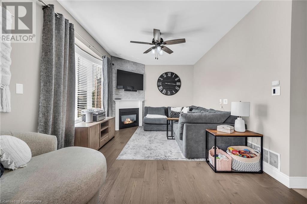 8 Saybrook Gardens, Stoney Creek, Ontario  L8E 0B6 - Photo 17 - 40674092