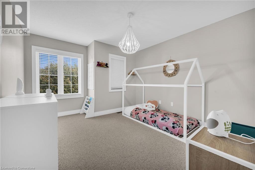 8 Saybrook Gardens, Stoney Creek, Ontario  L8E 0B6 - Photo 30 - 40674092