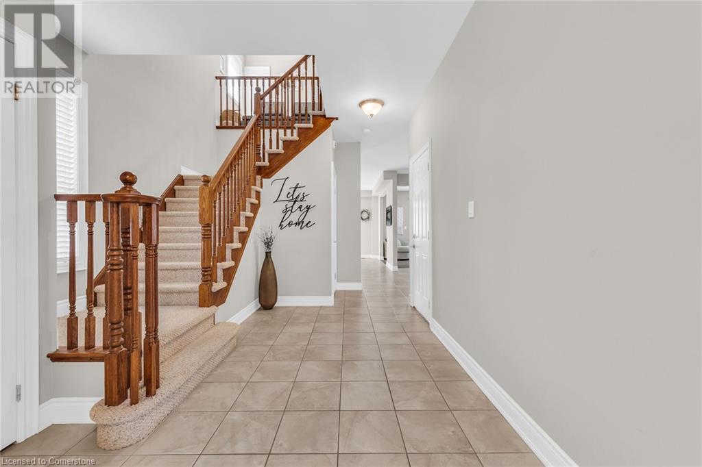 8 Saybrook Gardens, Stoney Creek, Ontario  L8E 0B6 - Photo 8 - 40674092